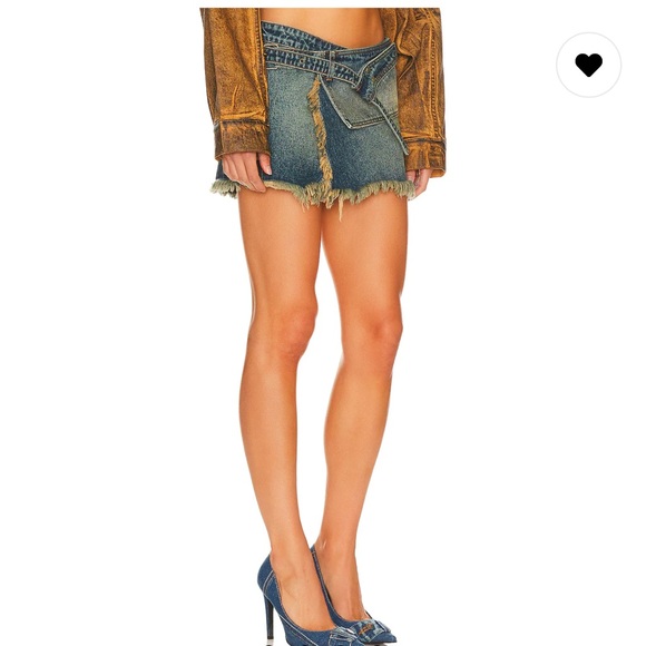 H:ours mini jean skirt - Picture 2 of 4